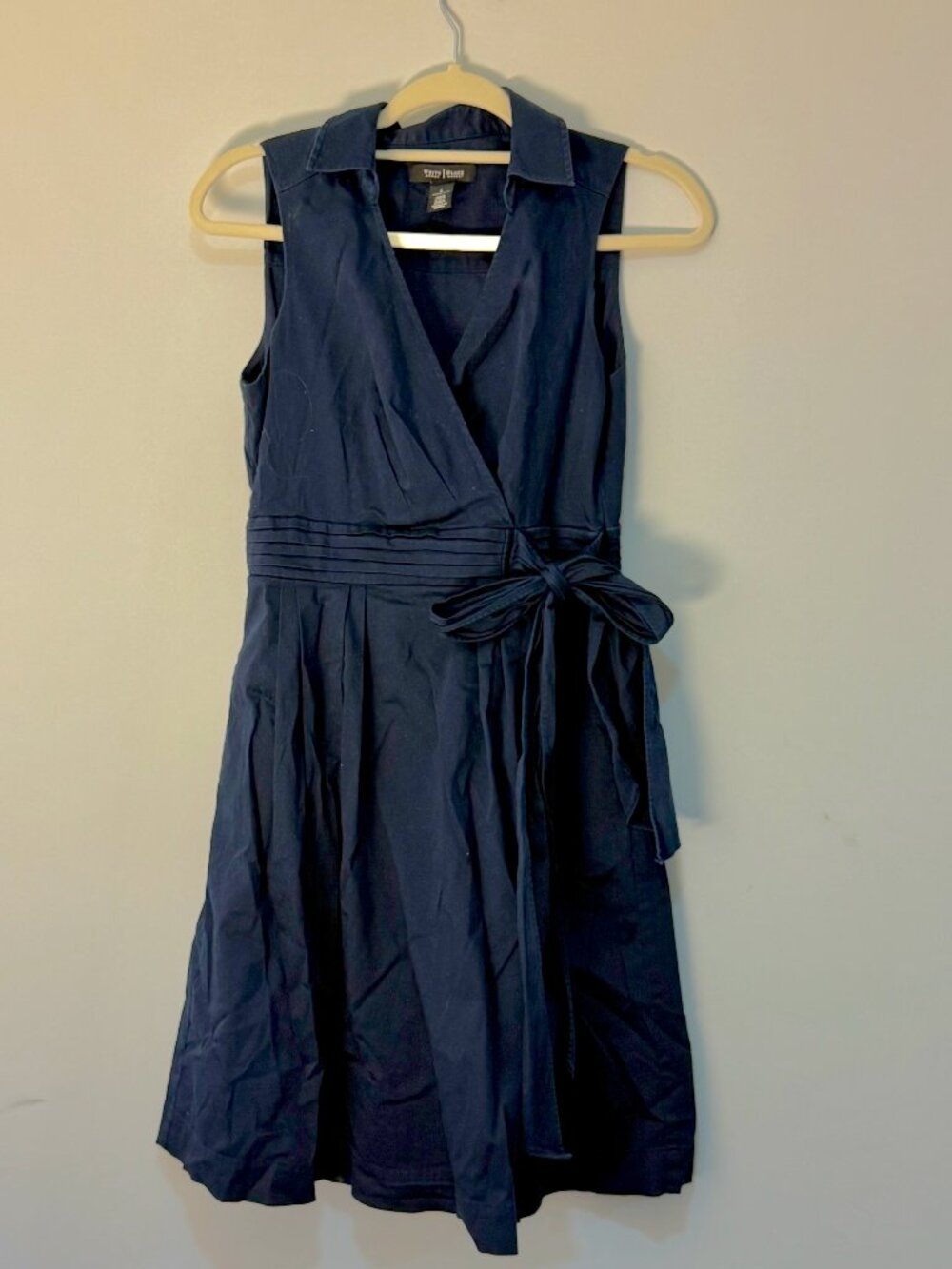 White House Black Market Sleeveless Navy Tie Dress